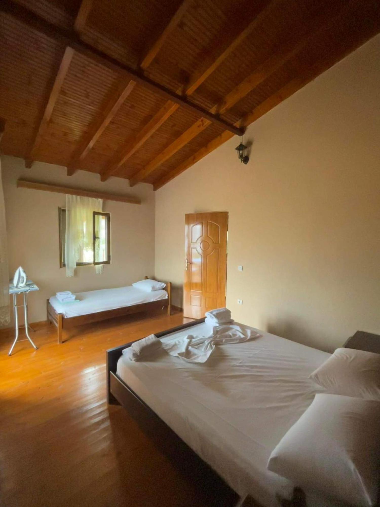 Villa Anna Sarandë Buitenkant foto